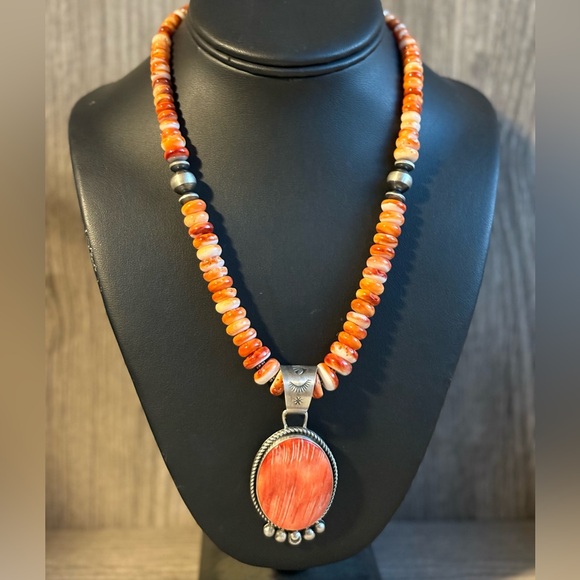 Handmade Navajo Sterling Silver and Orange Spiney Oyster Pendant with Necklace - Picture 1 of 6